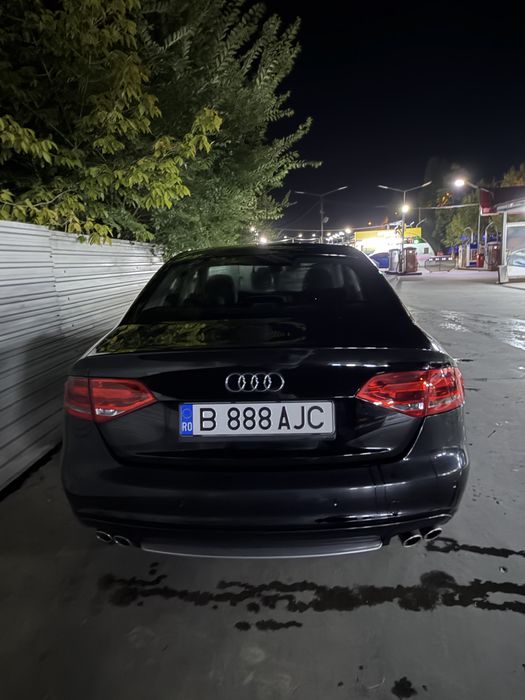 Vand Audi A4 B8 2010
