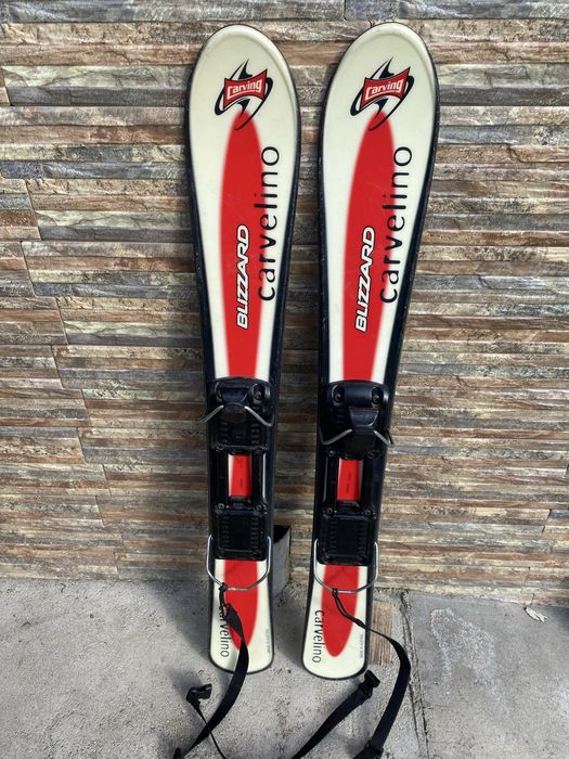 Два чифта интересни ски: фрирайд и къси ски