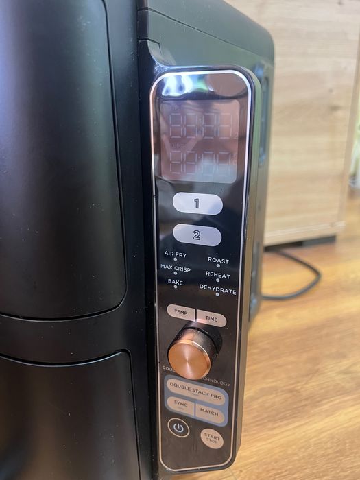 Ninja DoubleStack XL Air Fryer SL400 – Двоен фритюрник,фрайър 9.5L ЧИСТО НОВ