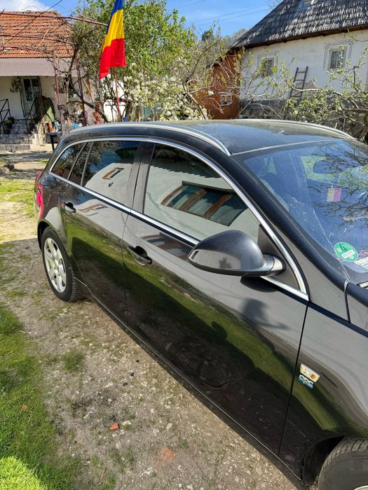 Opel  Insignia Sport Tourer