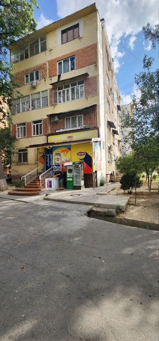 Юнусабад 5  квартал. . Продается квартира 1/5/5