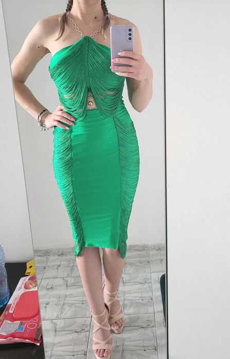 Rochie verde cu snururi BBY eleganta de ocazie