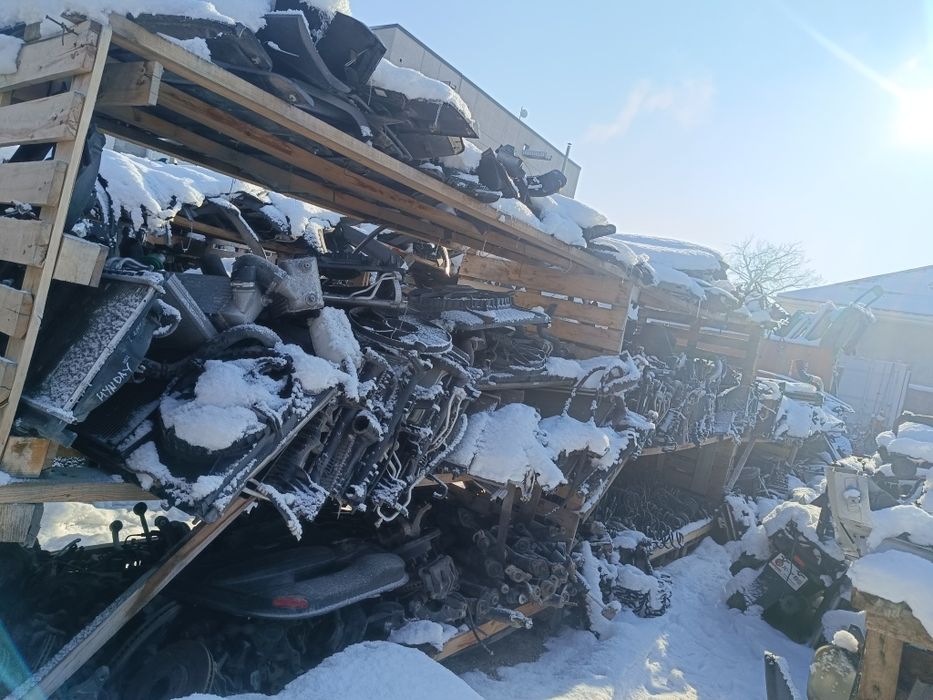 Запчасть бу оргинал