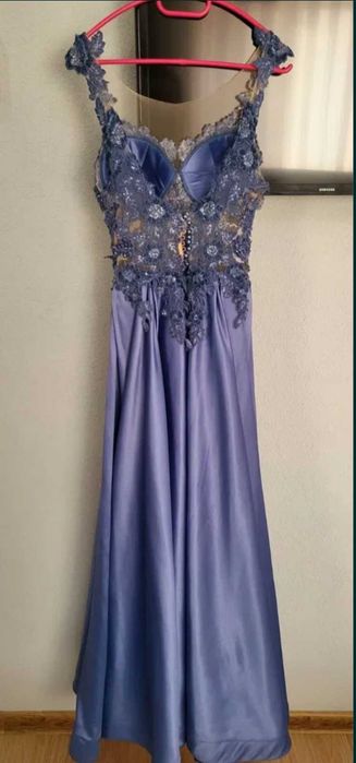 Бална/официална сатенена рокля