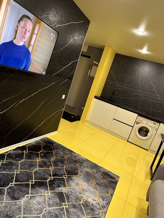 Сдам  посуточно евро двушку