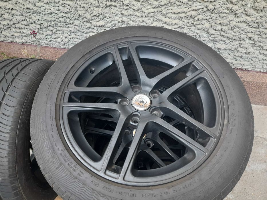 235 50 18 XL Platin- Duster-Renault