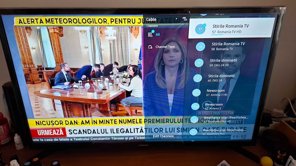 Televizor LED Smart SAMSUNG 32T4302 80cm