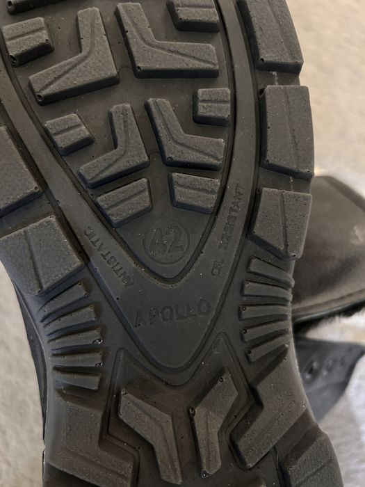 Продам берцы зима