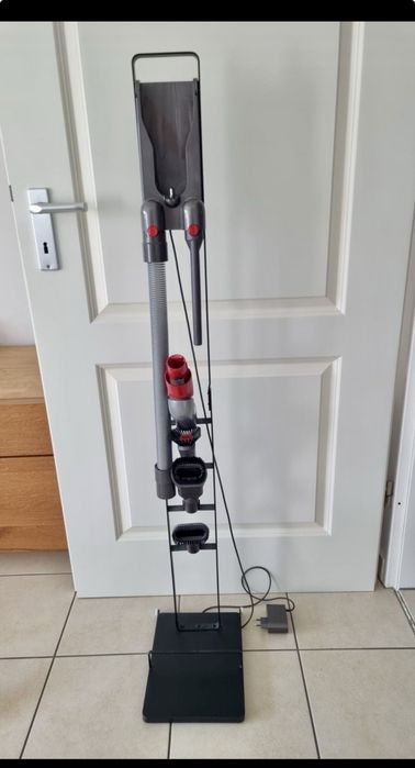 Vand Dyson V15 cu suport