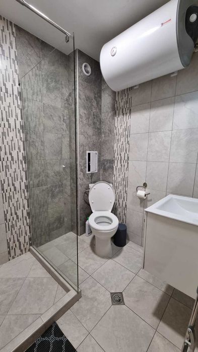 Дава се под наем Двустаен апартамент в Пловдив, Тракия - 70 кв.м за 433.5 € - Снимка #8