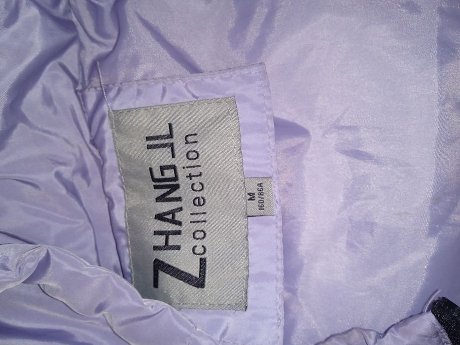 Продам женские куртки