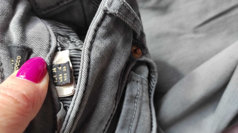 Blugi Massimo D marimea 36