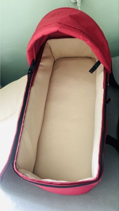 Продам детские переноски люльки