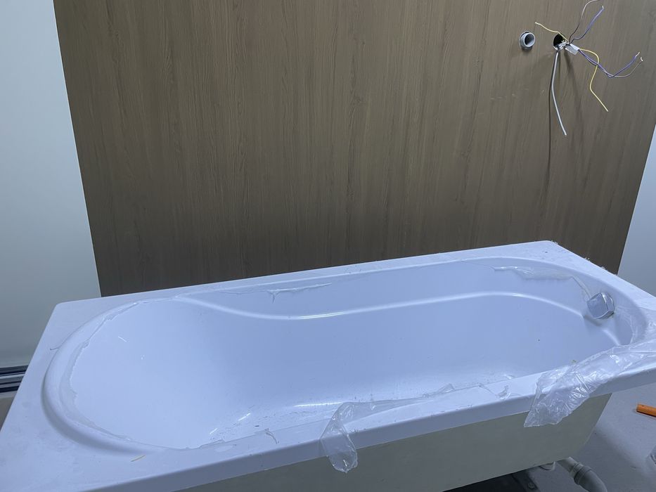 Ванная новая в пленке