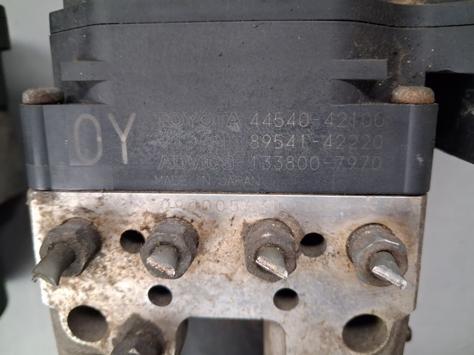 ABS блок Toyota Rav 4 2.2d4d