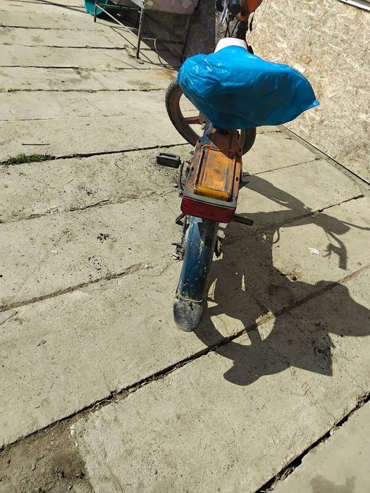 Vând moped fără fullie