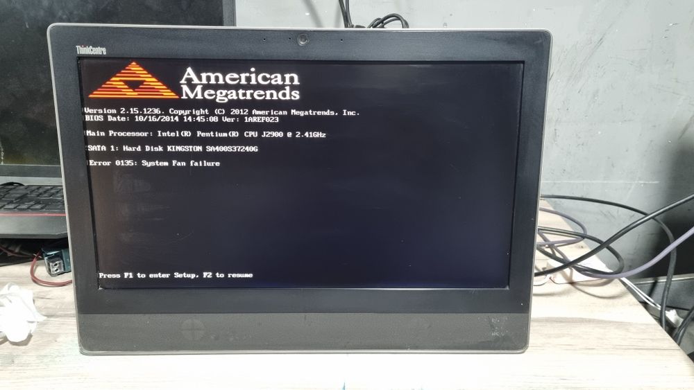 Lenovo monoblok sotiladi