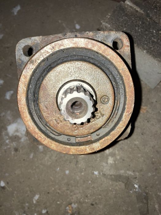 Продам гидромотор