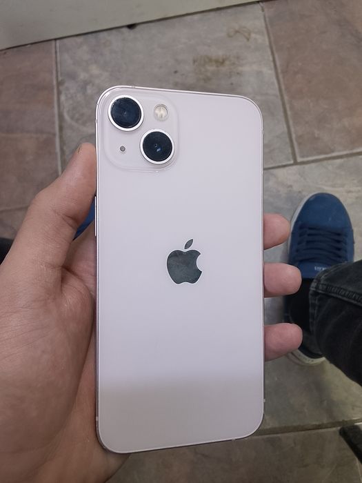 Айфон 13 в идеальном состоянии