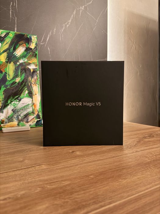 Honor Magic V5 - 512GB - Black - Garantie - Full Box + Casti + 9 huse | IMPECABIL