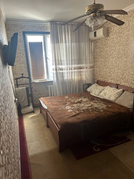 Продается квартира своя Юнусабад 5 квартал 4 комнат