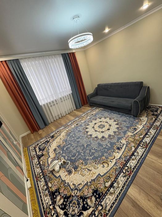 Продам диван в хорошем состоянии