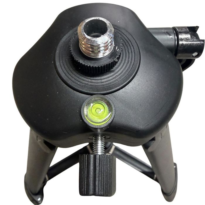 4D Лазерен Нивелир с 16 Линии (Четири Точков), Самонивелиращ се, със З