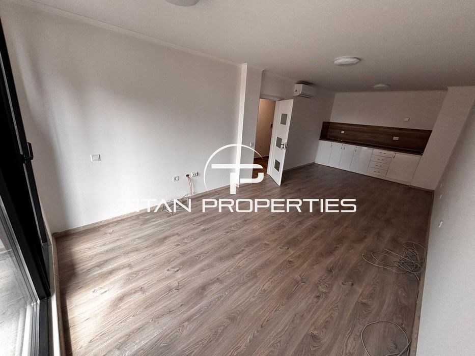 Офис, под наем, Център