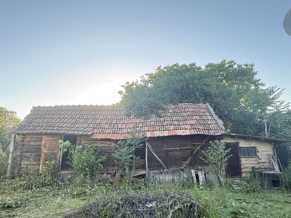 Vand casa sat Dobra comuna Balacita Mehedinti