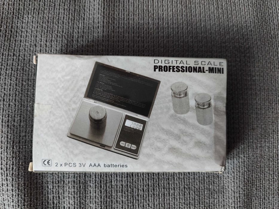 Cantar digital professional nou