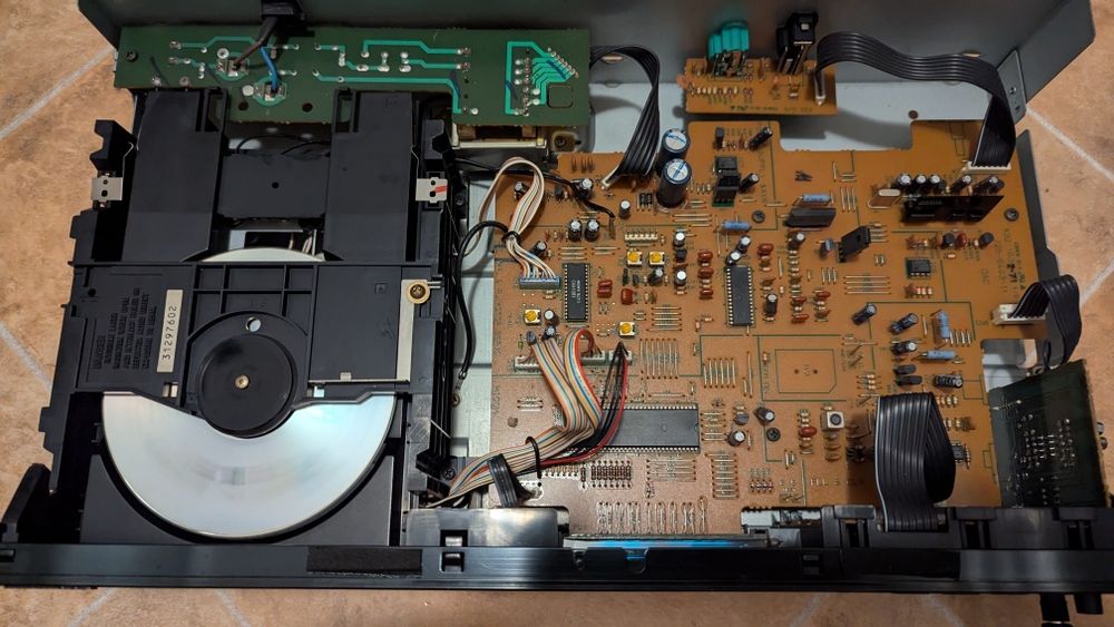 Cd player Kenwood DP 1020