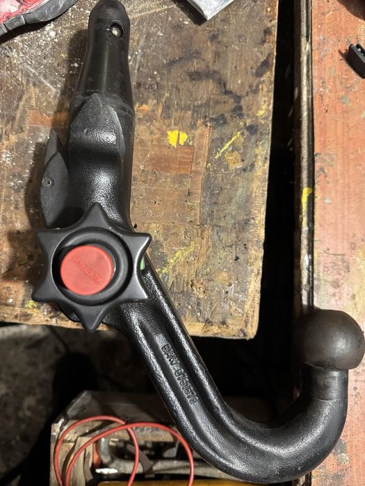 Теглич за BMW X5 E 53