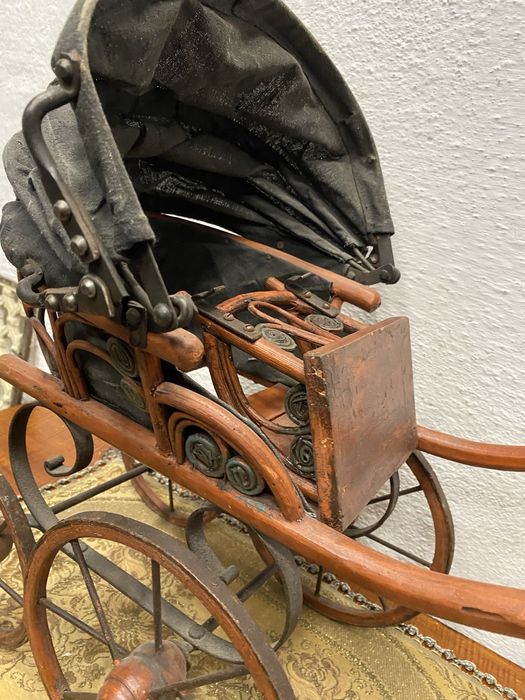 Стара детска количка от франция