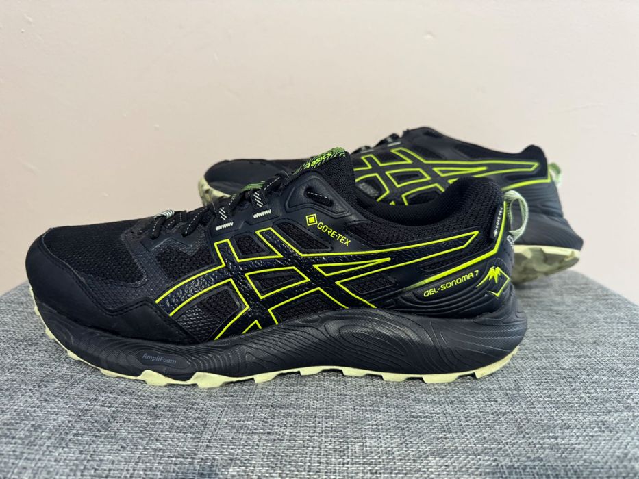 ASICS Gel-Sonoma 7 GTX.