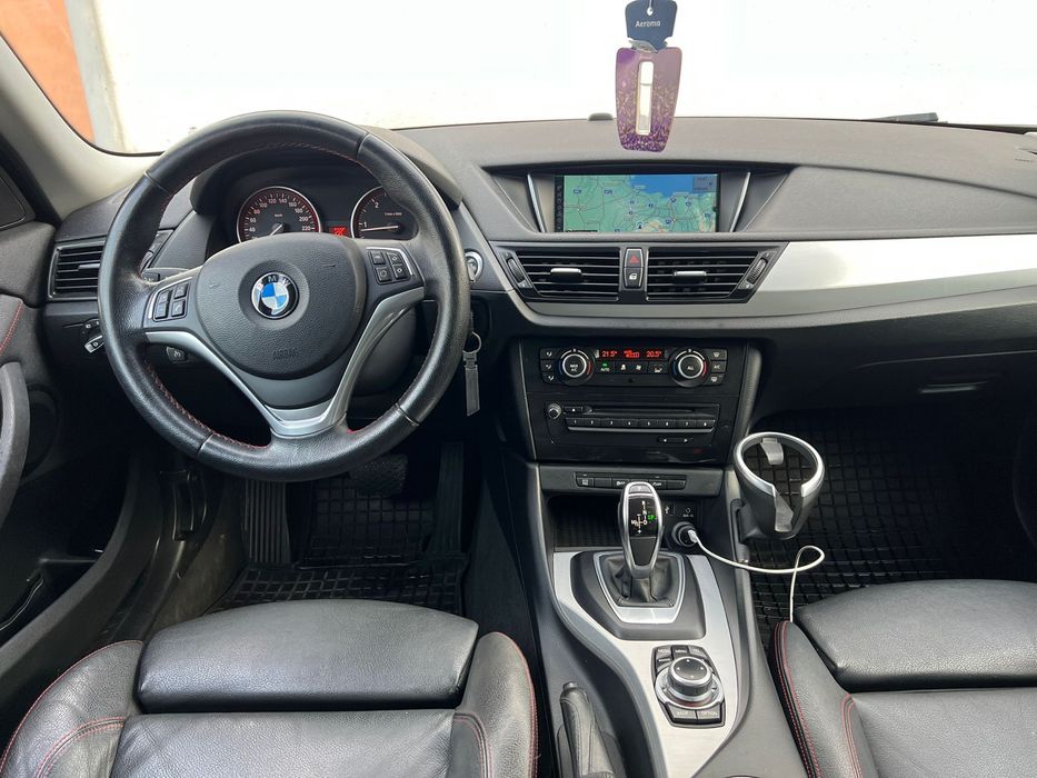 BMW X1 automata 2014