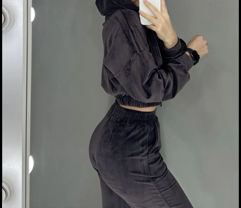 Спортивный костюм