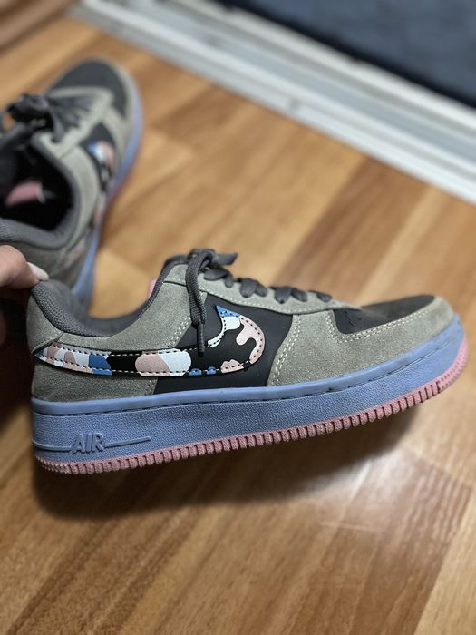Air Force 1 cargo