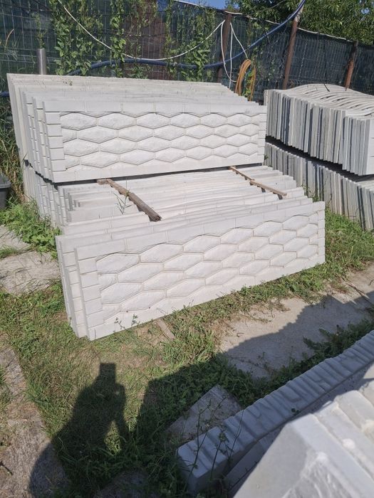 Placi de gard ovidiu