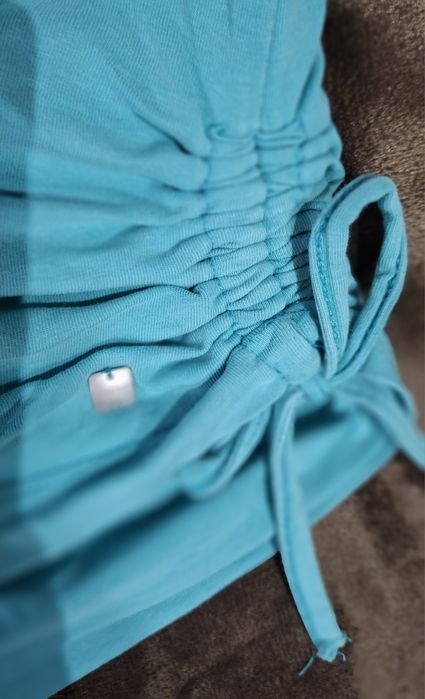 Tricou Esprit, mărimea M in stare foarte bună.