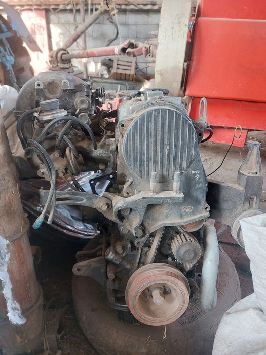 Матор мазда_626 2,2 куб