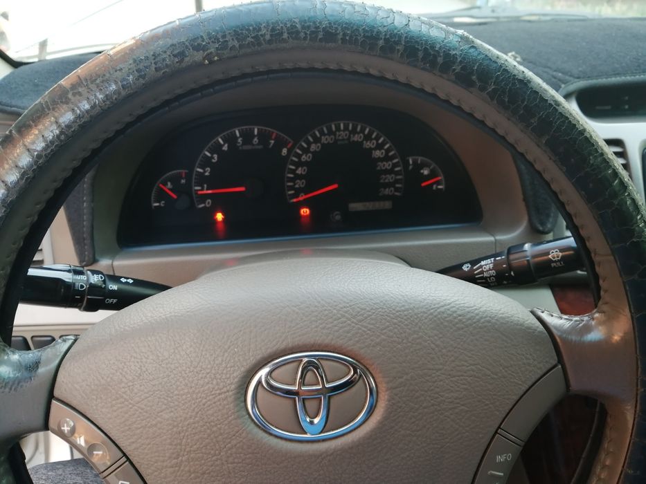 Тойота Камри 2005г.в