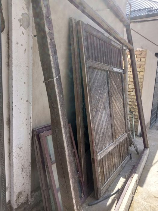 Деревянные ворота б/у