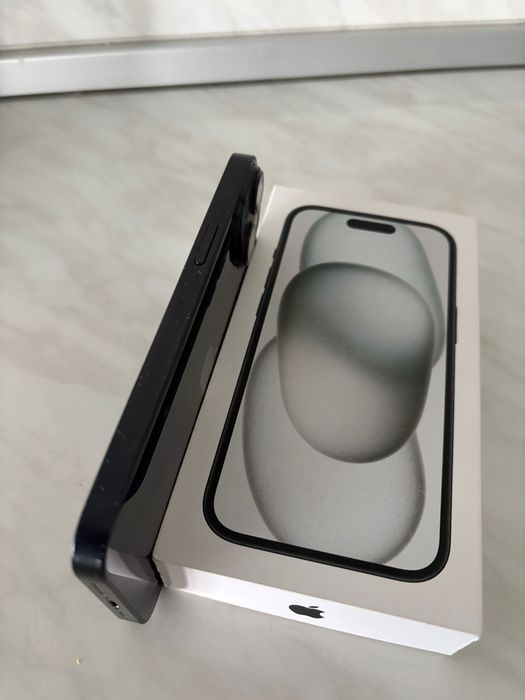 iPhone 14, черен