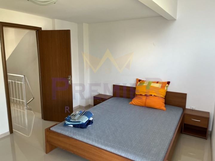 Дава се под наем Къща в Варна, м-т Траката - 285 кв.м за 1800 € - Снимка #8