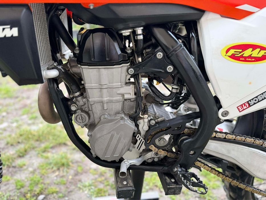 Vand sau schimb doar cu 2T ktm sxf 450