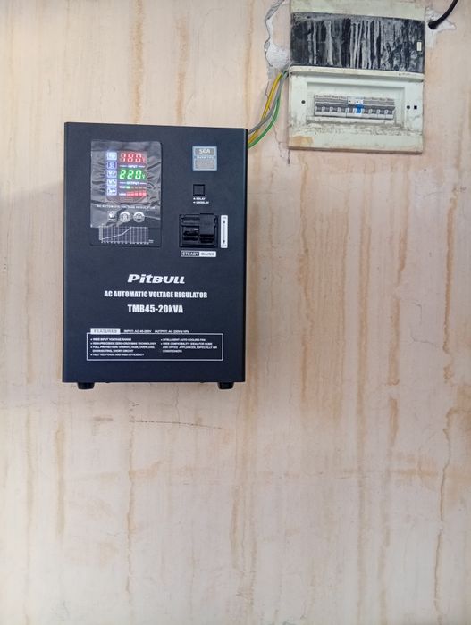 Стабилизатор  напряжения