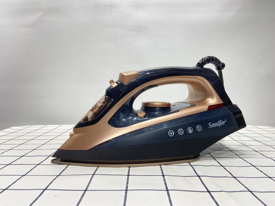 Доставка! Утюг Sonifer SF-9064