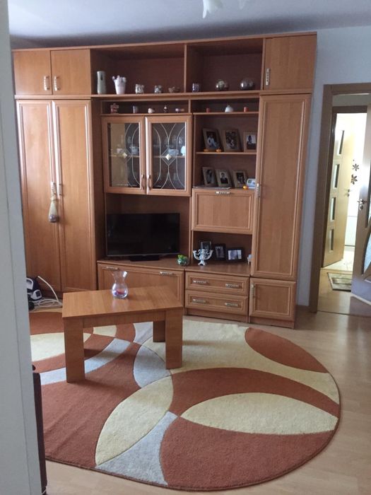 Apartament de inchiriat