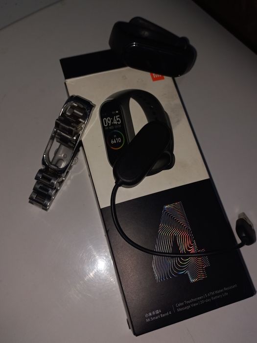 Смарт часы Мi Band-4