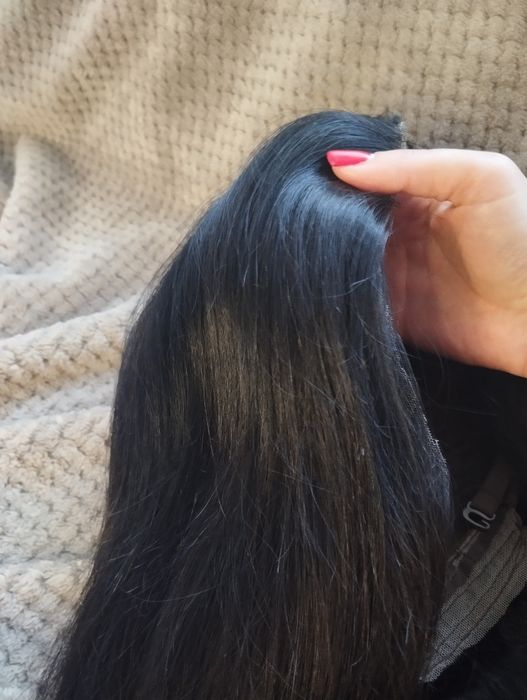 Дамска естествена перука